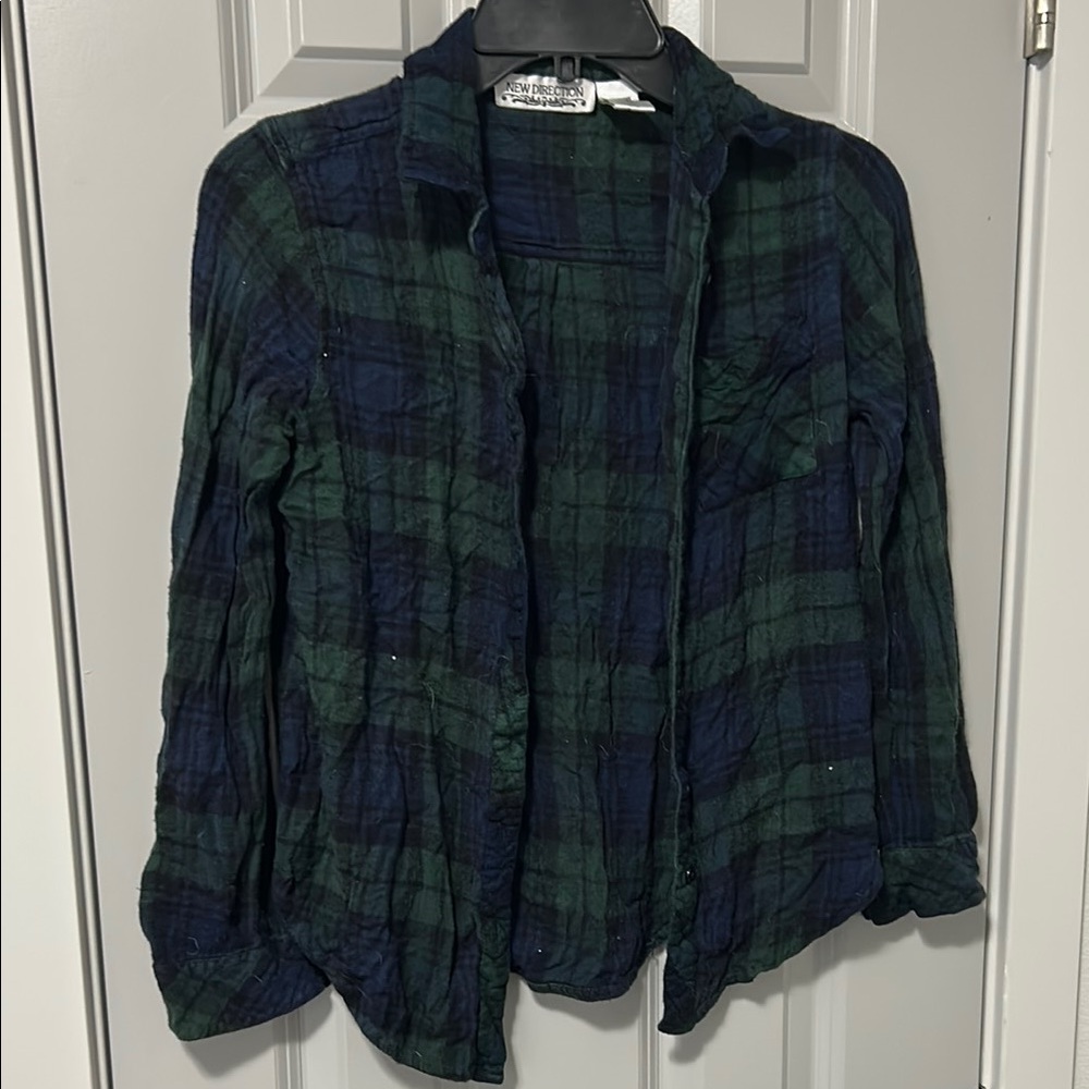 New direction Plaid Button-Up Shirt in Green and Blue